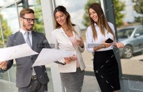 British Designer Create Arras